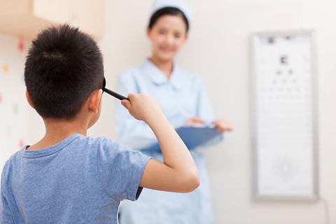 视力下降吃什么改善