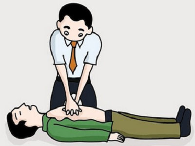 5,电击溺水等意外情况雷雨天气都是不可避免的自然因素,有时候躲闪不