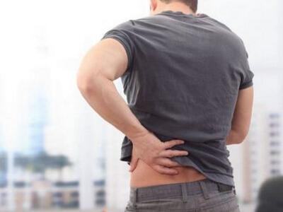 男人腰疼是什么原因引起的3个诱因最常见