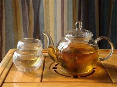 护肝茶的作用与功效 护肝茶适合哪些人服用
